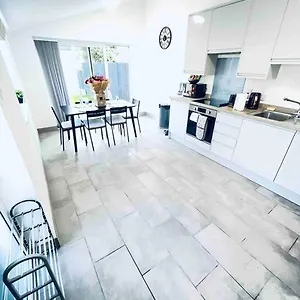 https://chesterton-mews.cambridgehotelsuk.com